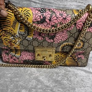 Gucci Padlock Shoulder Bag Bengal Print GG Coated Canvas Medium Pink orange